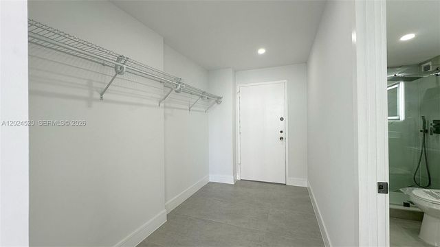 2750 NE 183rd St 1508, Aventura, FL 33160
