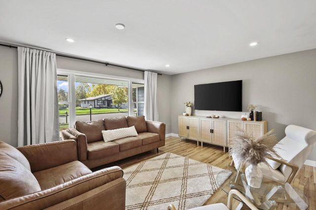 5314 Jonquil Court, Middleton, WI 53562