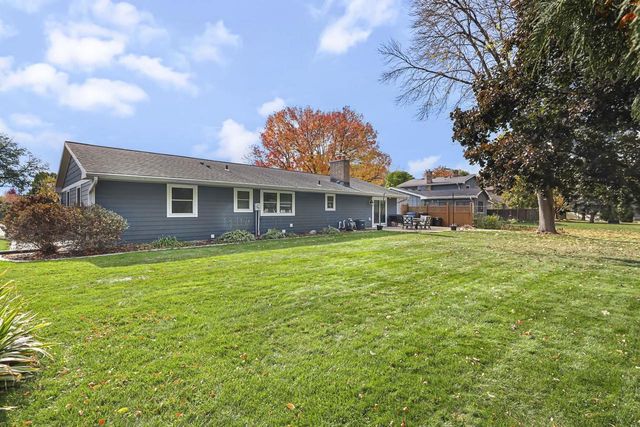 5314 Jonquil Court, Middleton, WI 53562