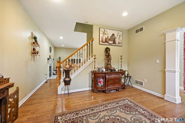 48 Chatfield Drive, West Hartford, CT 06110