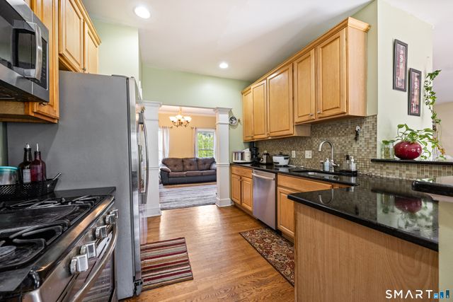 48 Chatfield Drive, West Hartford, CT 06110