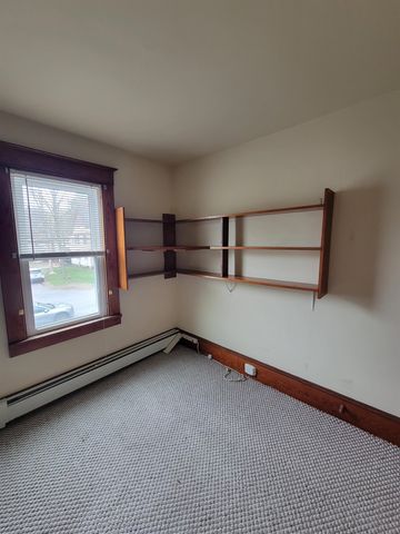951 gage Street, Bennington, VT 05201