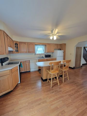 951 gage Street, Bennington, VT 05201