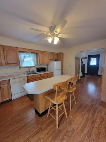 951 gage Street, Bennington, VT 05201