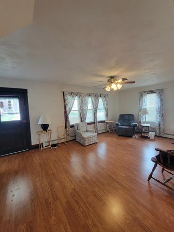 951 gage Street, Bennington, VT 05201