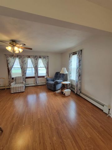 951 gage Street, Bennington, VT 05201
