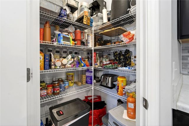 5195 Burton Drive, Springfield, OH 45503