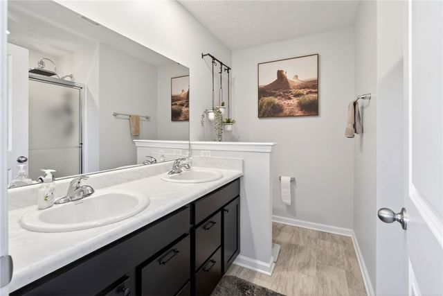 5195 Burton Drive, Springfield, OH 45503
