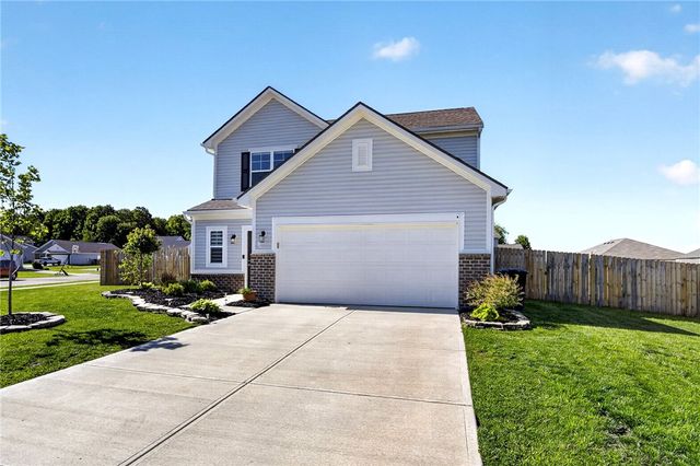 5195 Burton Drive, Springfield, OH 45503