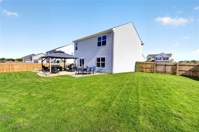 5195 Burton Drive, Springfield, OH 45503
