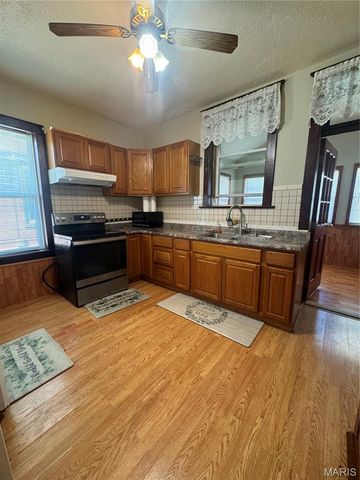 4919 Tyrolean Avenue, St Louis, MO 63109