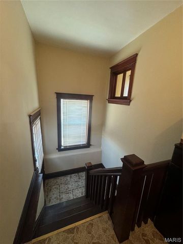 4919 Tyrolean Avenue, St Louis, MO 63109