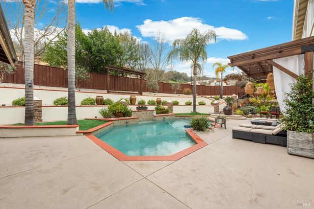 759 Overture Ln, Fairfield, CA 94534