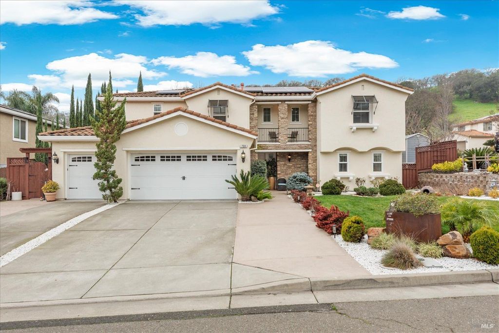 759 Overture Ln, Fairfield, CA 94534