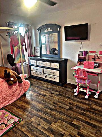 2631 Fish Tank Road, Corsicana, TX 75110