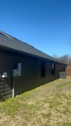 2631 Fish Tank Road, Corsicana, TX 75110