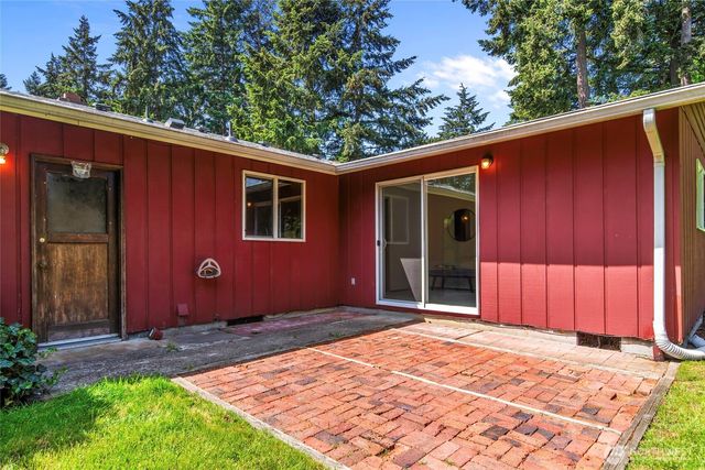 1637 105th Street S, Tacoma, WA 98444