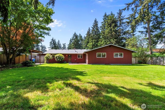 1637 105th Street S, Tacoma, WA 98444