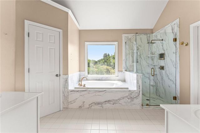 8455 Woodland View Drive, Gainesville, GA 30506