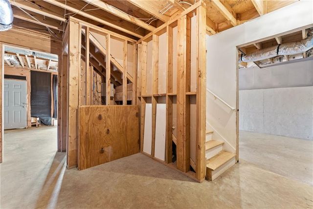 8455 Woodland View Drive, Gainesville, GA 30506