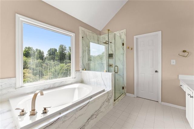8455 Woodland View Drive, Gainesville, GA 30506