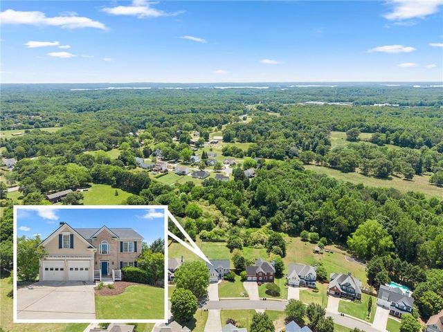 8455 Woodland View Drive, Gainesville, GA 30506