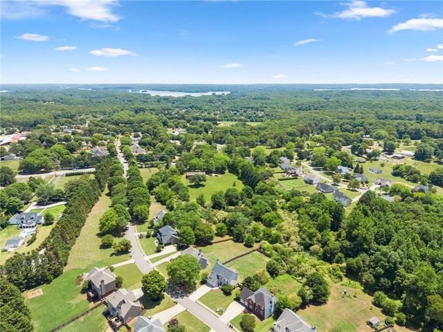 8455 Woodland View Drive, Gainesville, GA 30506
