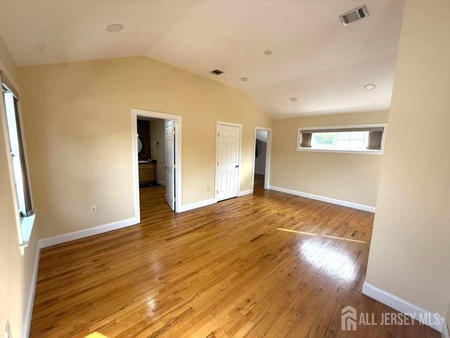 131 Amherst Avenue, Colonia, NJ 07067