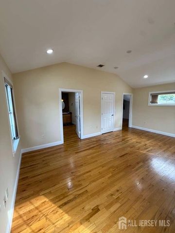 131 Amherst Avenue, Colonia, NJ 07067