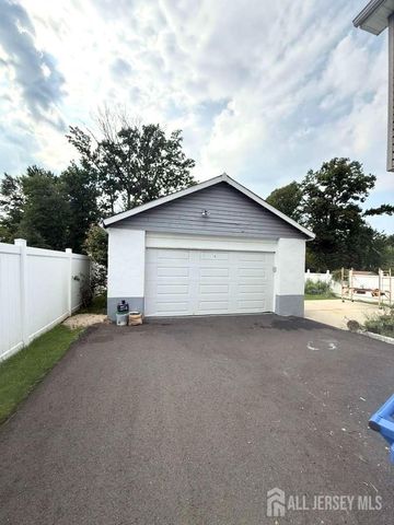 131 Amherst Avenue, Colonia, NJ 07067