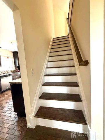 131 Amherst Avenue, Colonia, NJ 07067