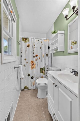 2682 5th Street NW, New Brighton, MN 55112