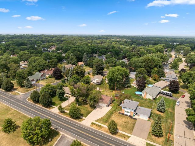 2682 5th Street NW, New Brighton, MN 55112