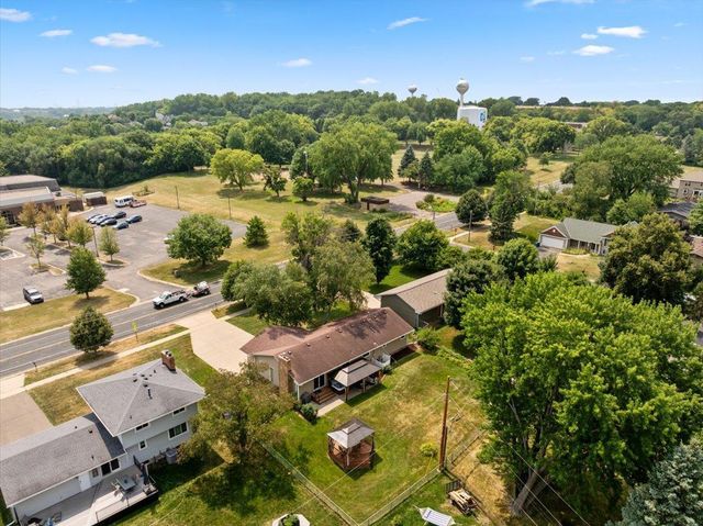 2682 5th Street NW, New Brighton, MN 55112