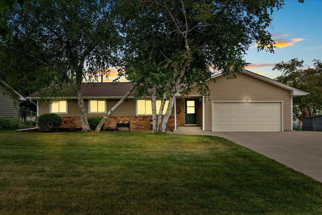 2682 5th Street NW, New Brighton, MN 55112