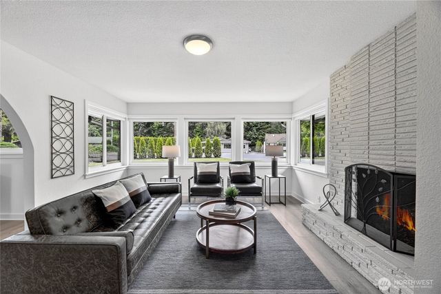415 Front Street S, Issaquah, WA 98027