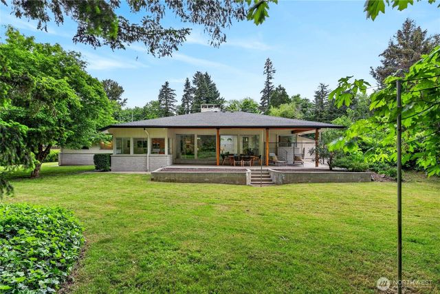 415 Front Street S, Issaquah, WA 98027