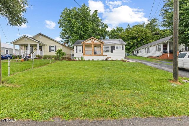 3412 Bloomingdale Road, Kingsport, TN 37660