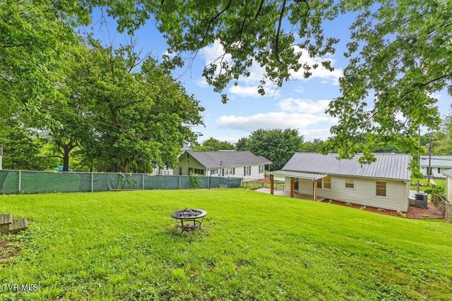 3412 Bloomingdale Road, Kingsport, TN 37660
