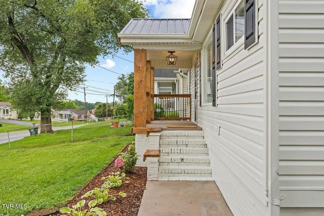 3412 Bloomingdale Road, Kingsport, TN 37660