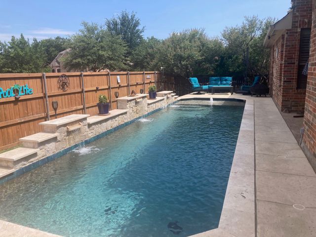 5900 Barton Springs Drive, North Richland Hills, TX 76180