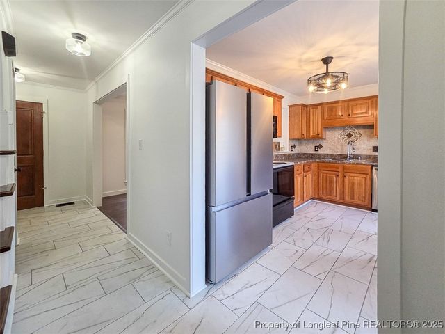 3231 Mclaurins Way, Eastover, NC 28312