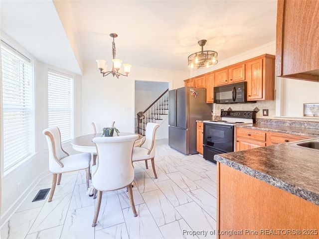 3231 Mclaurins Way, Eastover, NC 28312