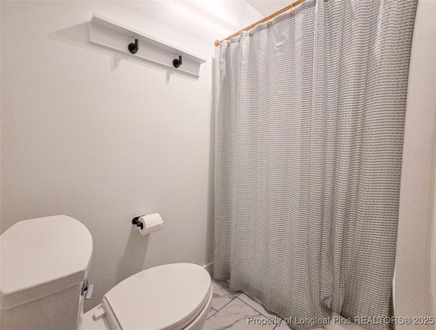 3231 Mclaurins Way, Eastover, NC 28312