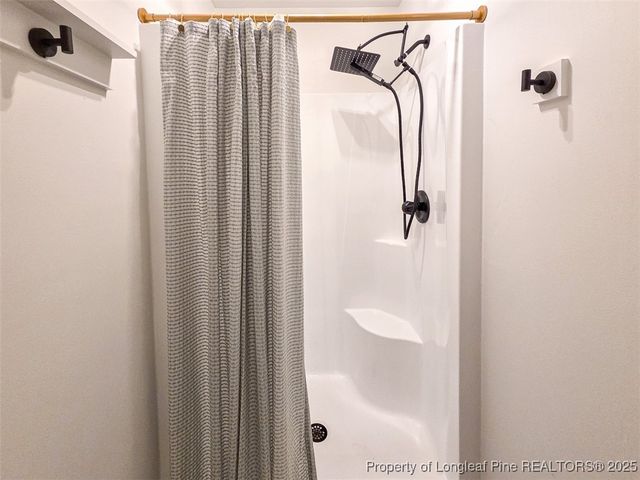 3231 Mclaurins Way, Eastover, NC 28312