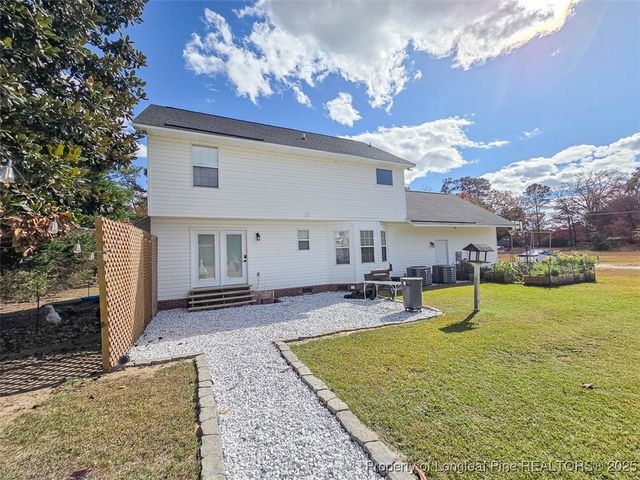 3231 Mclaurins Way, Eastover, NC 28312