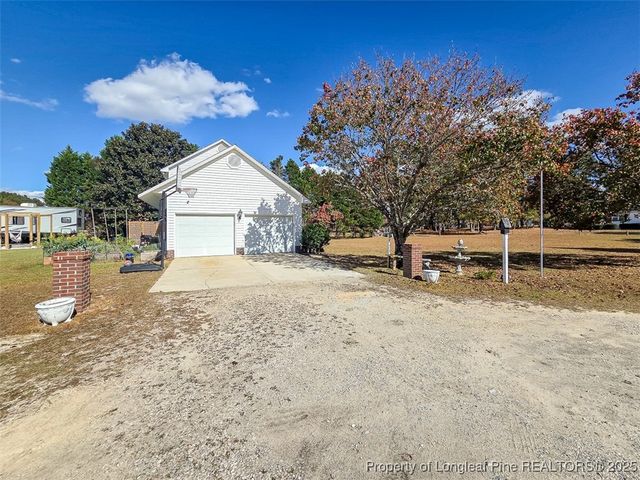 3231 Mclaurins Way, Eastover, NC 28312