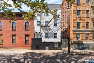 237 Van Vorst Street, Jersey City, NJ 07302
