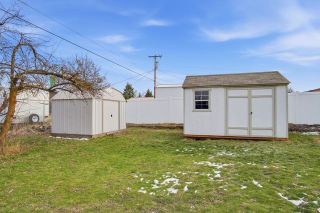 743 S Beeman St, Airway Heights, WA 99001