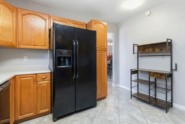 2325 KY-1394, East Bernstadt, KY 40729